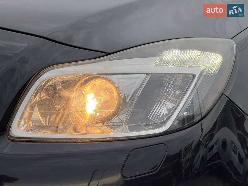 Универсал Opel Insignia 2009 в Стрые