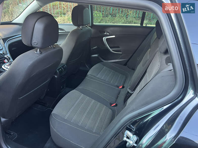 Универсал Opel Insignia 2012 в Львове