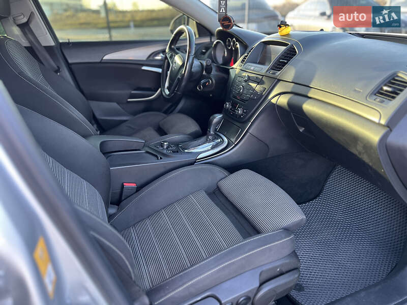 Универсал Opel Insignia 2011 в Львове фото 15 Универсал Opel Insignia 2011 в Львове