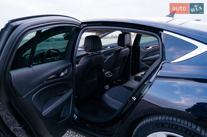 Лифтбек Opel Insignia 2019 в Тернополе