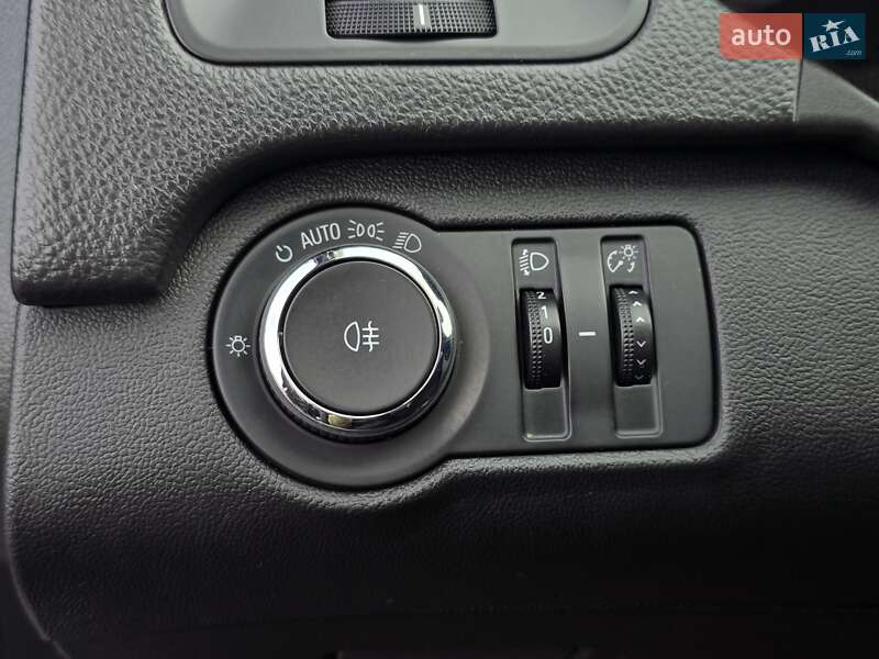 Универсал Opel Insignia 2010 в Хмельницком фото 37 Универсал Opel Insignia 2010 в Хмельницком