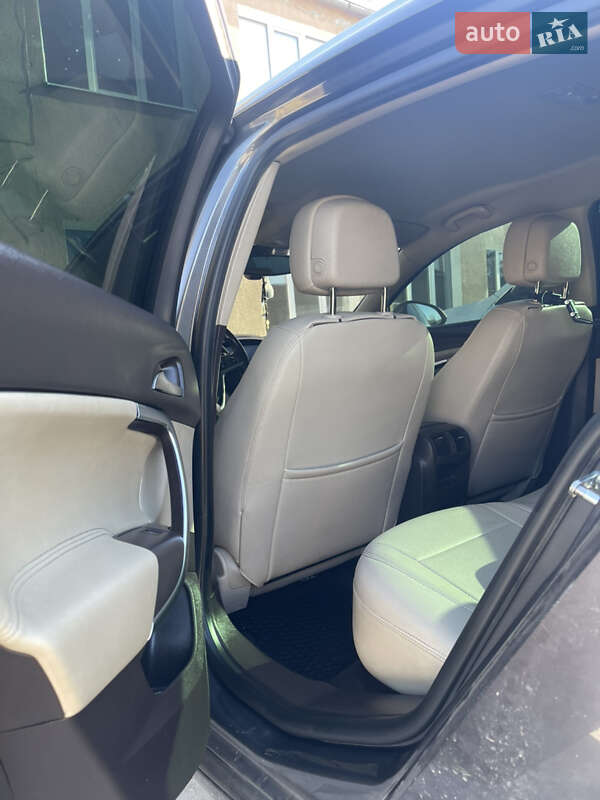 Универсал Opel Insignia 2011 в Ужгороде