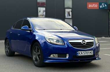 Седан Opel Insignia 2008 в Киеве