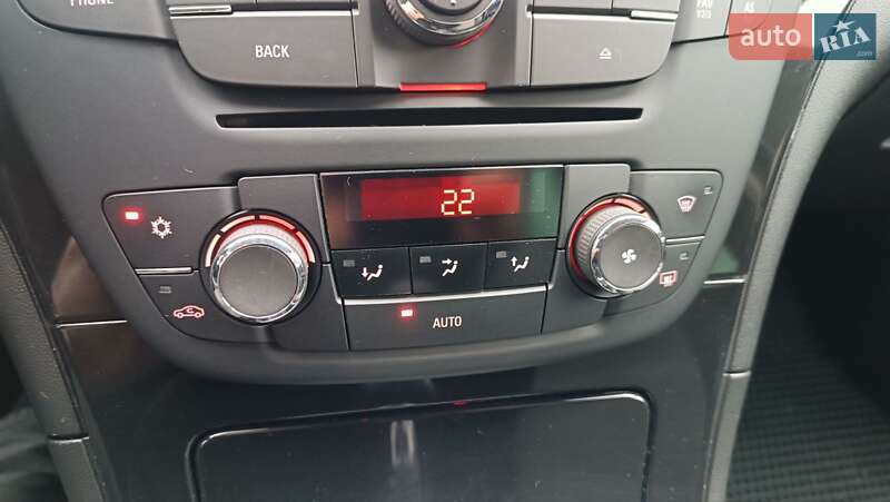 Универсал Opel Insignia 2010 в Луцке