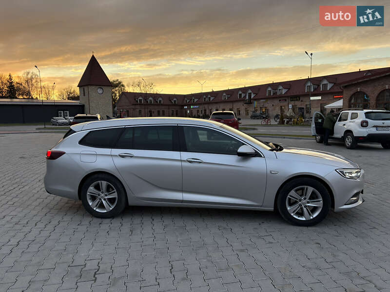 Универсал Opel Insignia 2018 в Бережанах