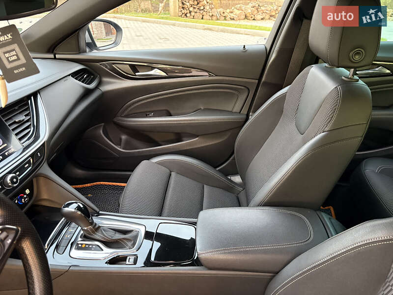 Универсал Opel Insignia 2018 в Бережанах