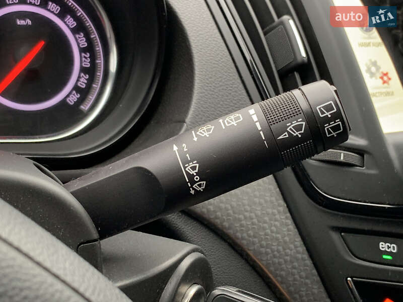 Універсал Opel Insignia 2014 в Бердичеві