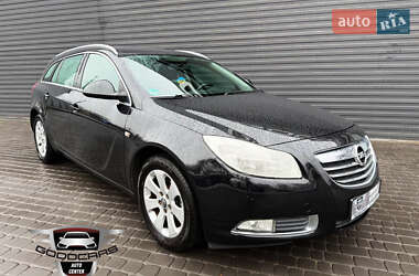 Універсал Opel Insignia 2010 в Кам'янському