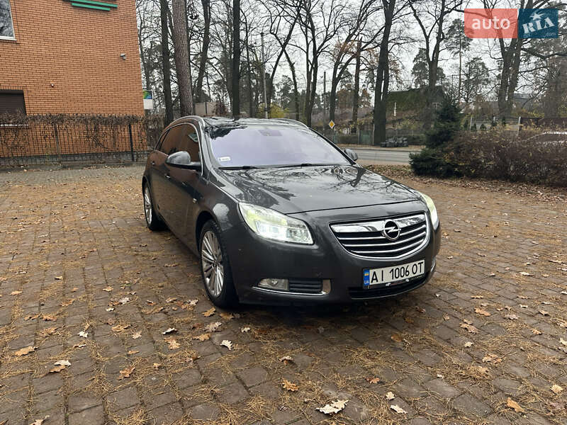 Универсал Opel Insignia 2011 в Ирпене
