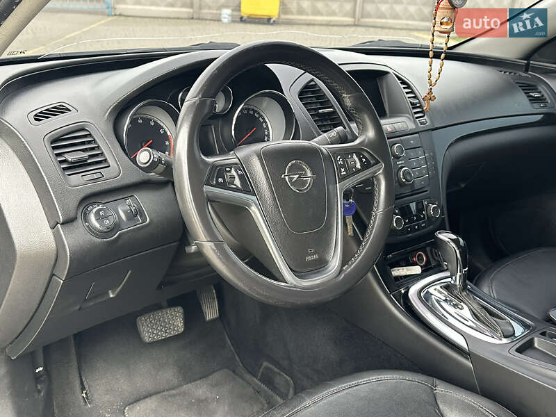 Седан Opel Insignia 2011 в Одессе