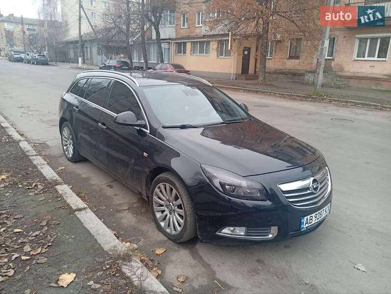 Універсал Opel Insignia 2010 в Вінниці