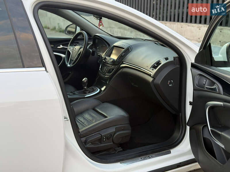 Универсал Opel Insignia 2016 в Луцке фото 19 Универсал Opel Insignia 2016 в Луцке