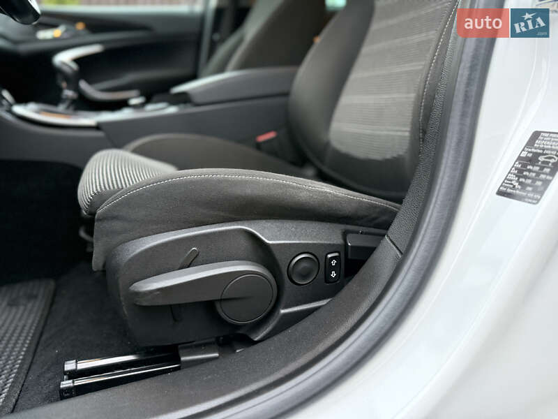 Універсал Opel Insignia 2010 в Борисполі