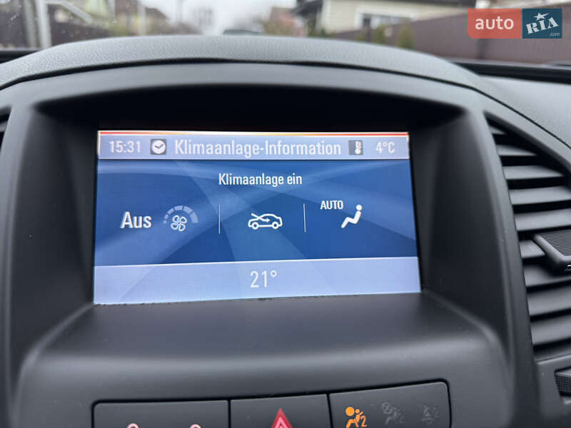 Універсал Opel Insignia 2010 в Борисполі