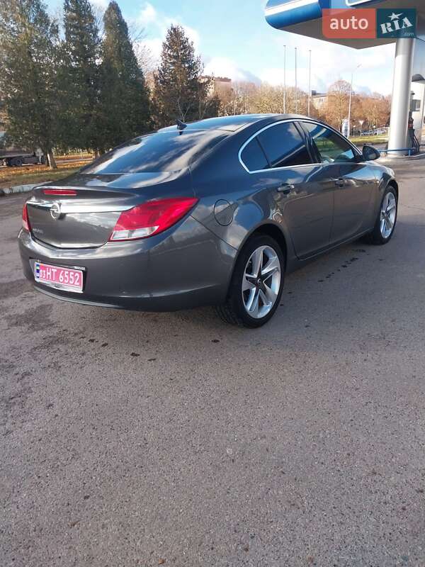 Лифтбек Opel Insignia 2009 в Владимире фото 16 Лифтбек Opel Insignia 2009 в Владимире