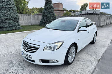Седан Opel Insignia 2012 в Полтаве