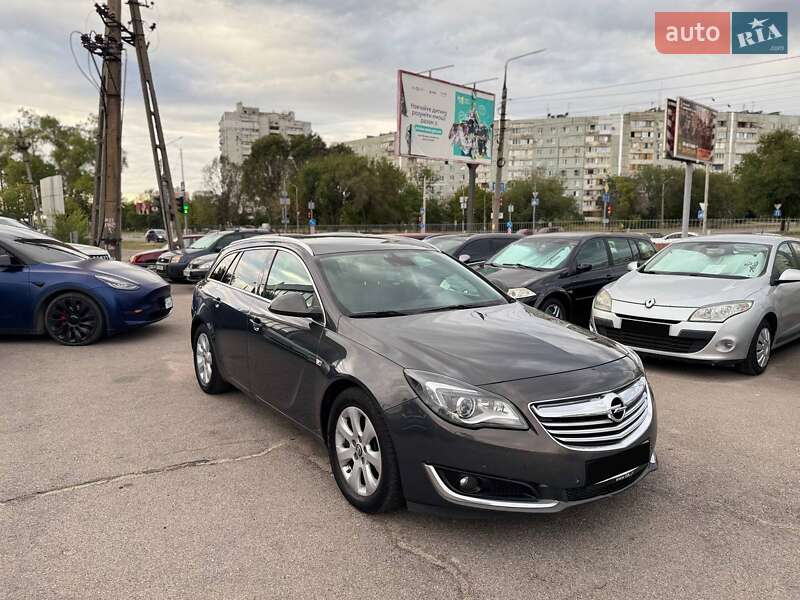 Универсал Opel Insignia 2014 в Запорожье