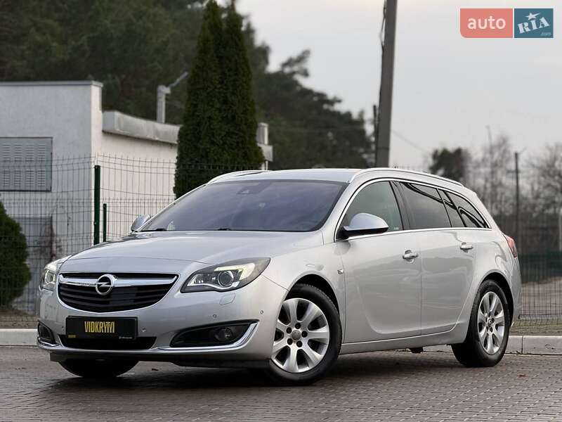 Универсал Opel Insignia 2016 в Киеве