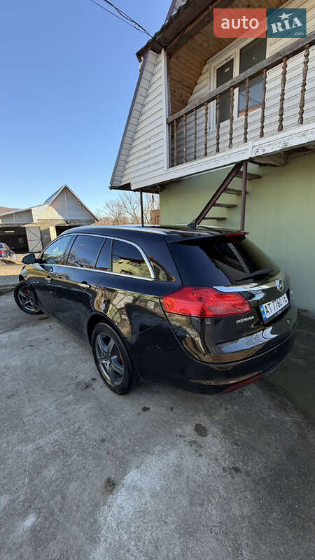 Універсал Opel Insignia 2011 в Коломиї