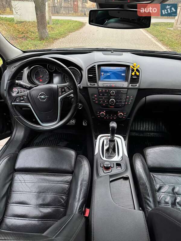 Универсал Opel Insignia 2009 в Жовкве
