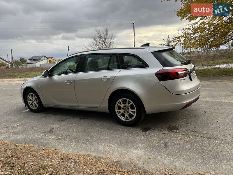 Універсал Opel Insignia 2016 в Бучі
