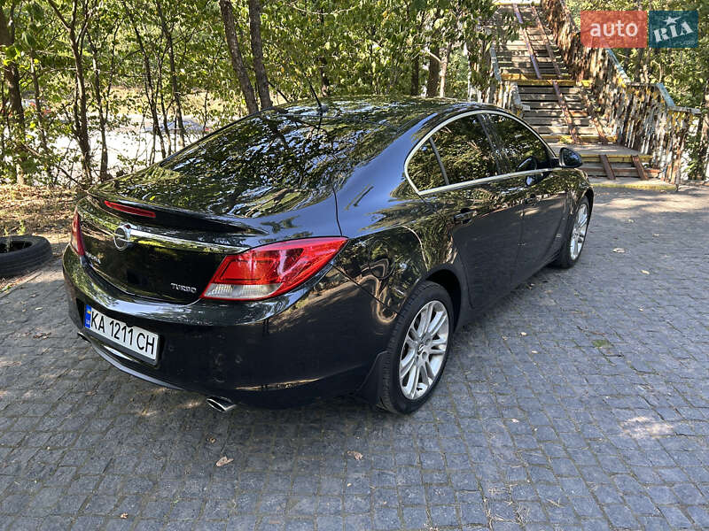 Седан Opel Insignia 2009 в Киеве