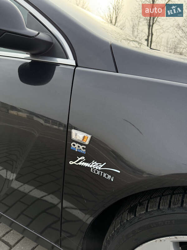 Универсал Opel Insignia 2010 в Коломые