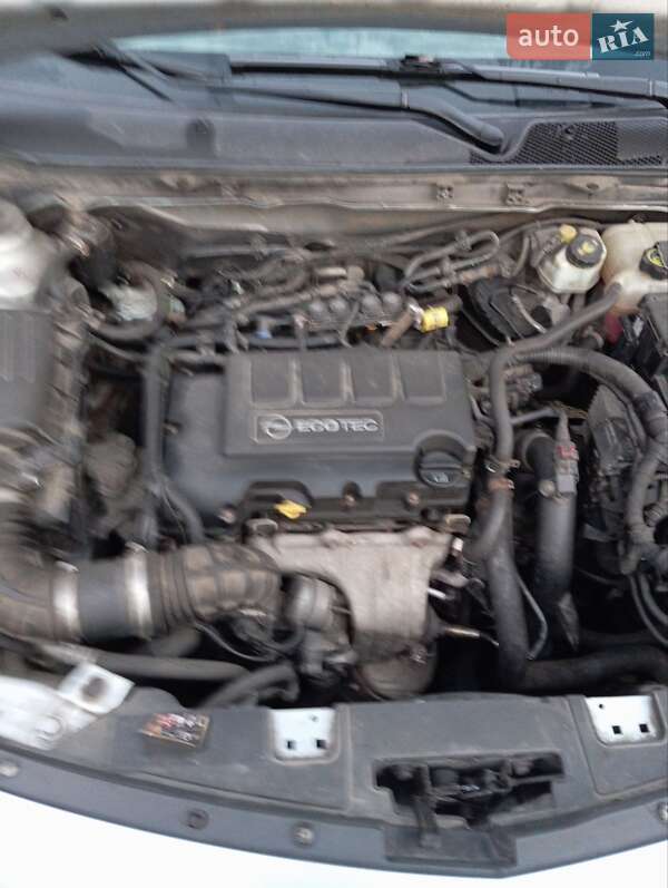 Седан Opel Insignia 2013 в Полтаве