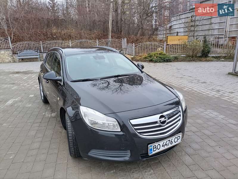 Универсал Opel Insignia 2010 в Тернополе