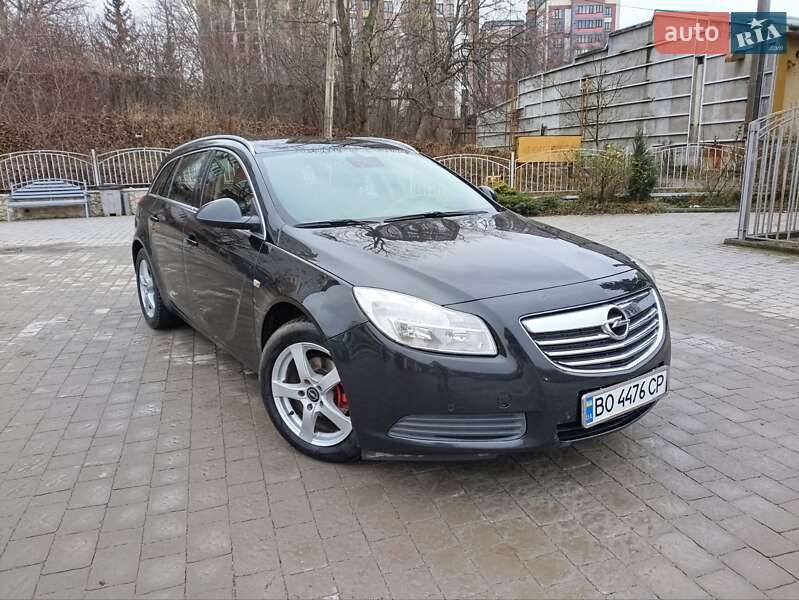Универсал Opel Insignia 2010 в Тернополе