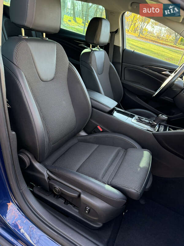 Универсал Opel Insignia 2020 в Хмельницком