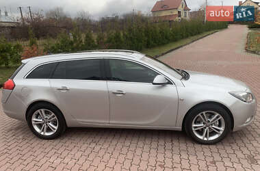 Универсал Opel Insignia 2011 в Черновцах
