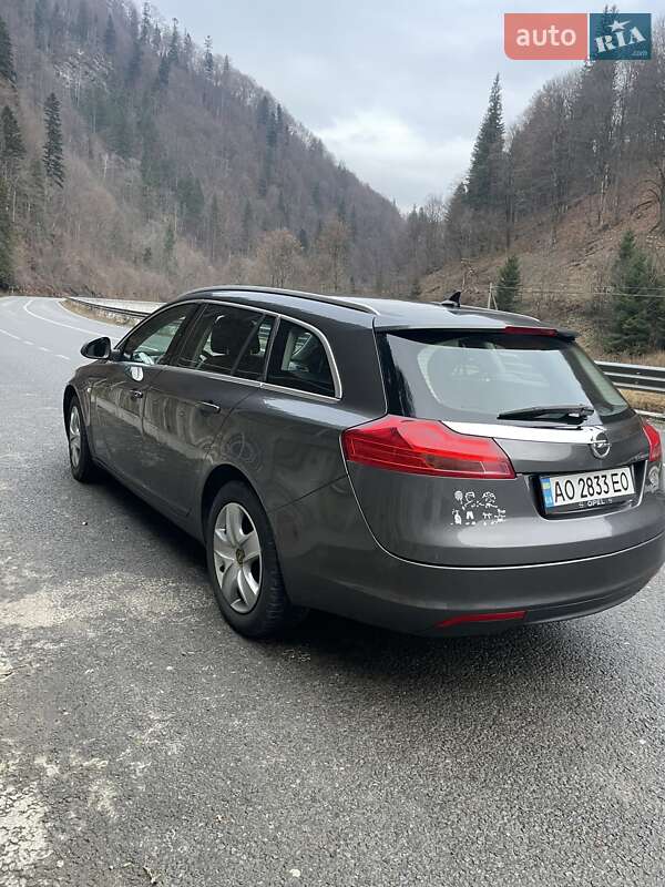 Универсал Opel Insignia 2009 в Ивано-Франковске