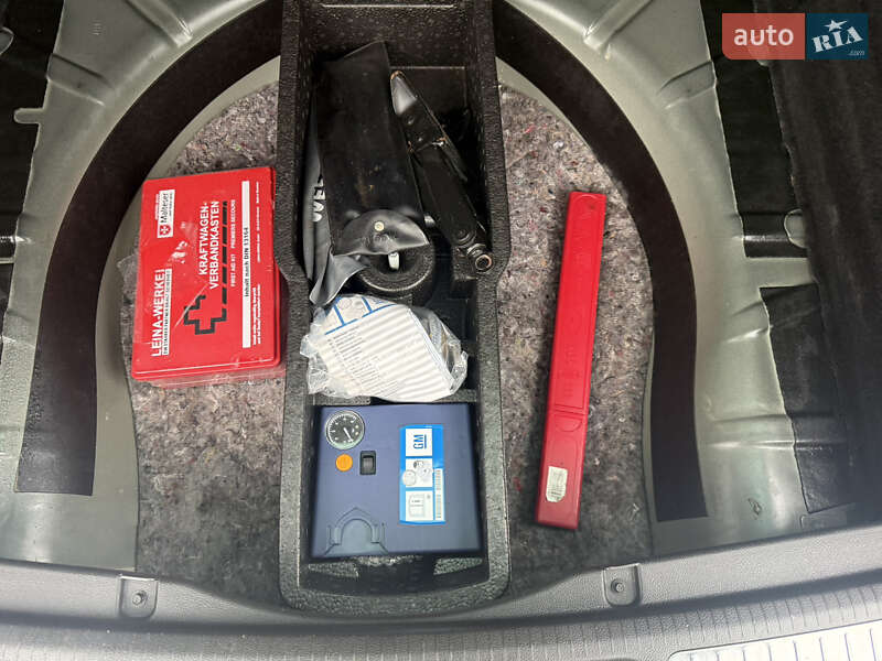 Универсал Opel Insignia 2009 в Борисполе фото 48 Универсал Opel Insignia 2009 в Борисполе