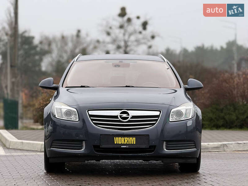 Універсал Opel Insignia 2009 в Києві