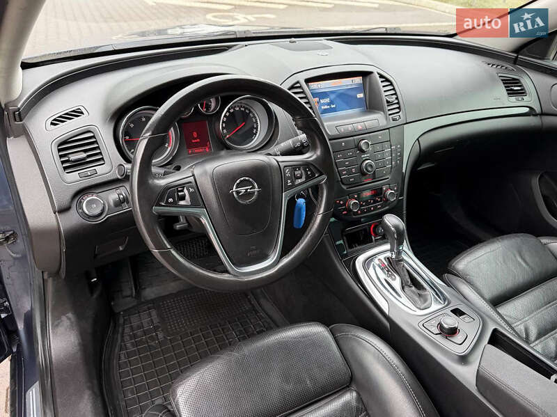 Універсал Opel Insignia 2009 в Києві