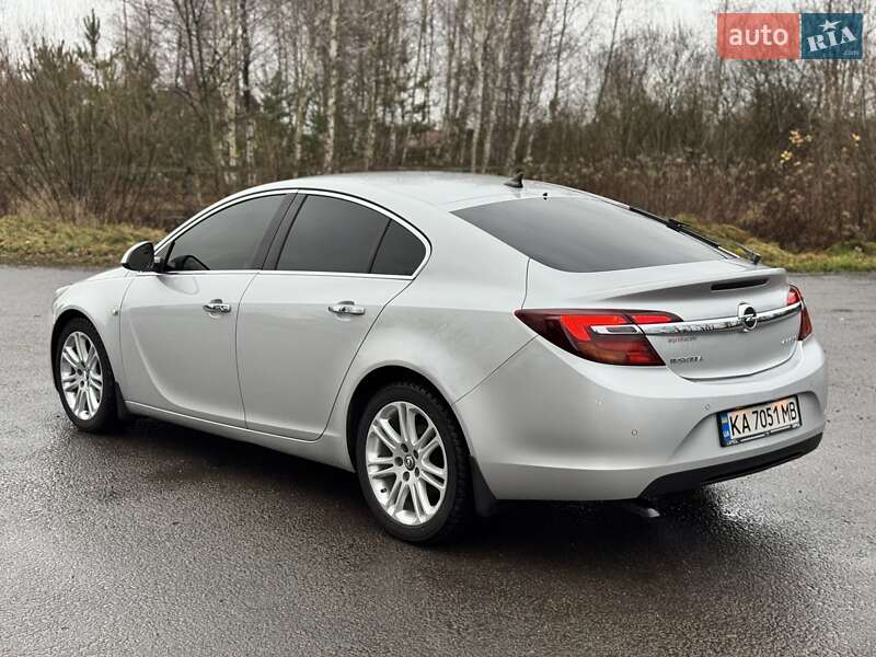Лифтбек Opel Insignia 2014 в Львове