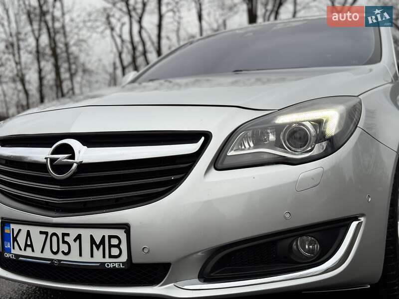 Лифтбек Opel Insignia 2014 в Львове