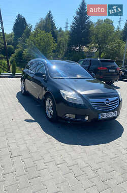 Универсал Opel Insignia 2010 в Самборе