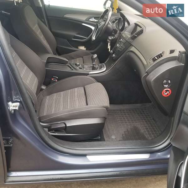 Універсал Opel Insignia 2010 в Сарнах фото 5 Універсал Opel Insignia 2010 в Сарнах