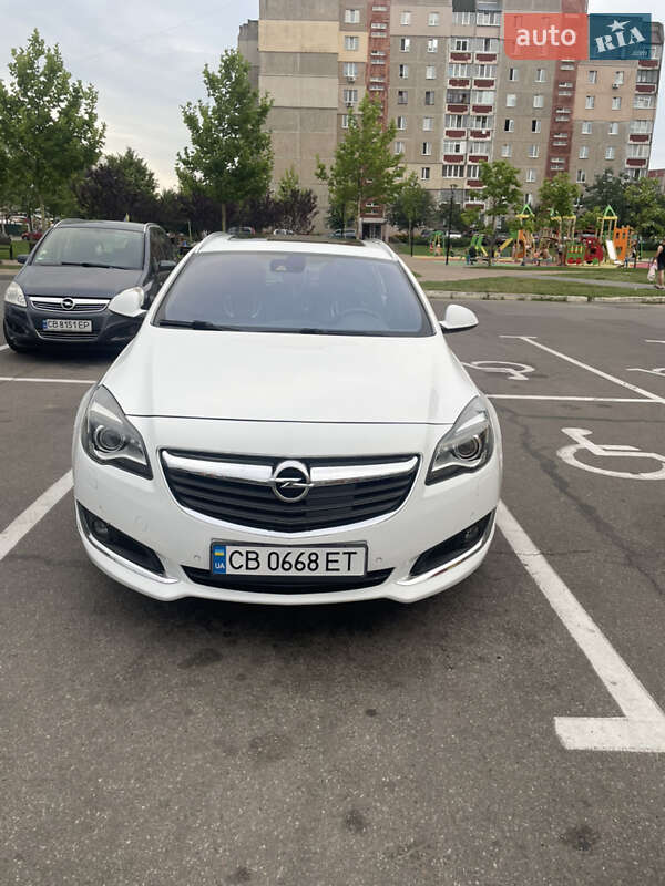 Універсал Opel Insignia 2014 в Чернігові