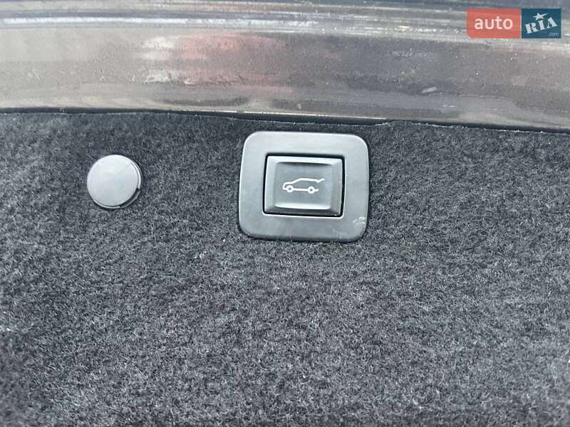 Універсал Opel Insignia 2015 в Хмельницькому