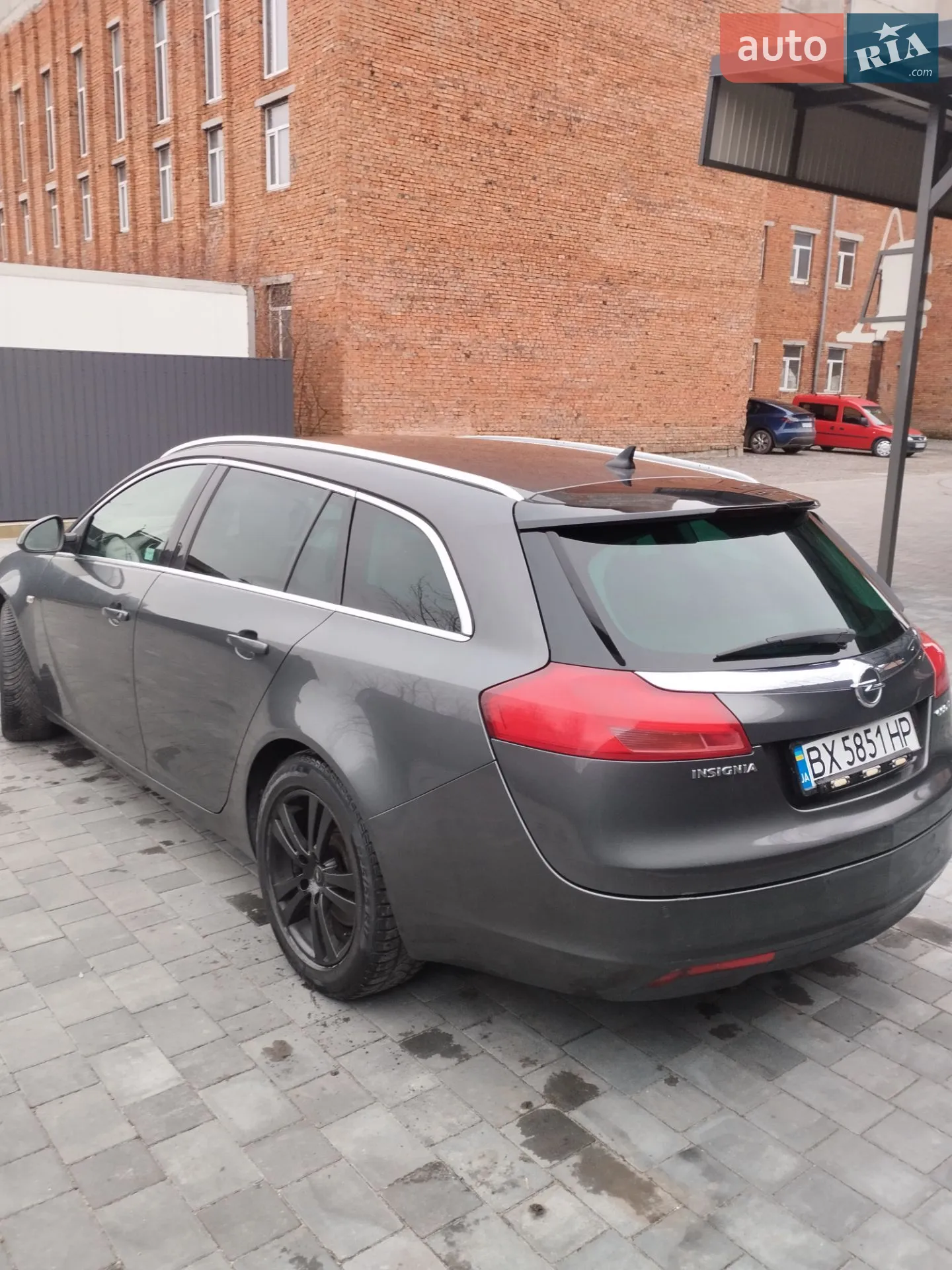 2010 Opel Insignia - мініатюра 4