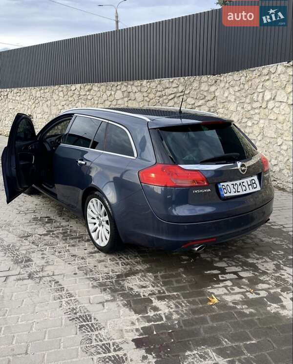 Универсал Opel Insignia 2009 в Тернополе