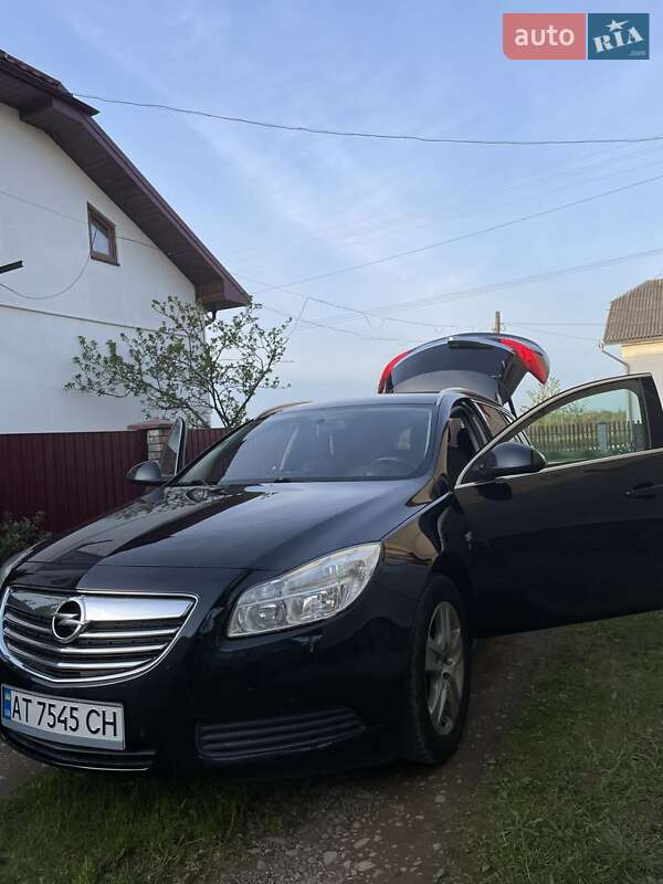 Универсал Opel Insignia 2012 в Долине фото 3 Универсал Opel Insignia 2012 в Долине