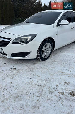 Лифтбек Opel Insignia 2016 в Хмельницком