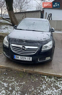 Універсал Opel Insignia 2010 в Умані