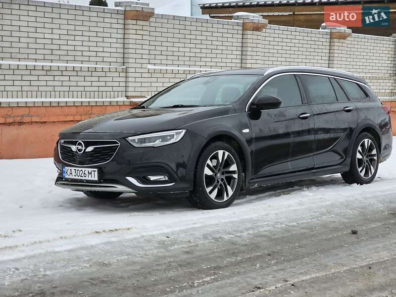 Универсал Opel Insignia 2017 в Киеве