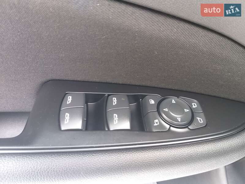 Универсал Opel Insignia 2017 в Бердичеве фото 19 Универсал Opel Insignia 2017 в Бердичеве