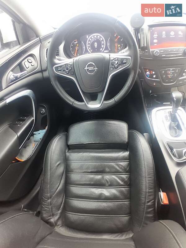 Универсал Opel Insignia 2015 в Рогатине